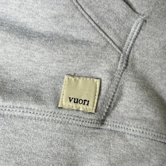 VUORI Ponto Performance Half Zip Hoodie Platinum Heather Gray Blue Sz M $118 G29 - Picture 5 of 6